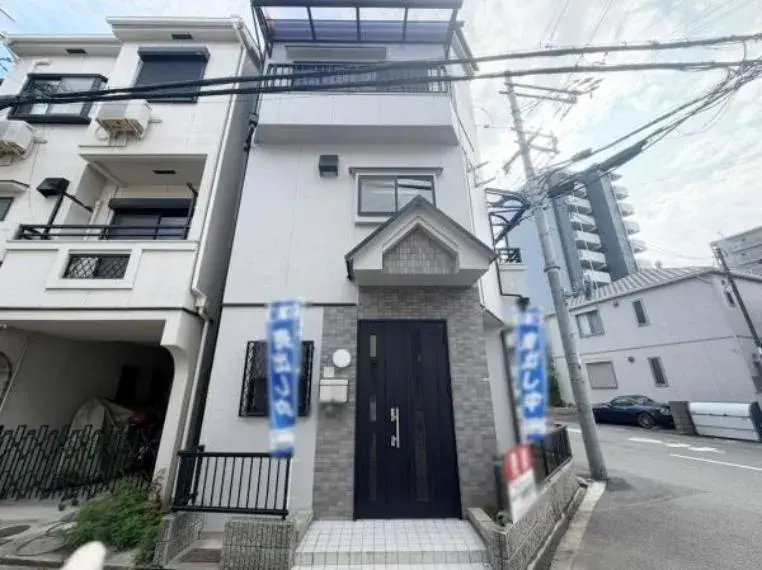Akiya in Osaka