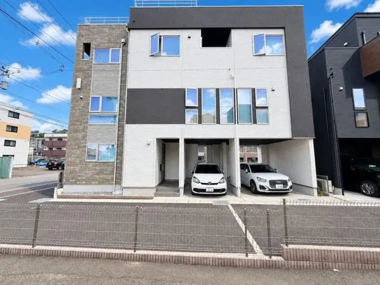 Akiya in 仙台市