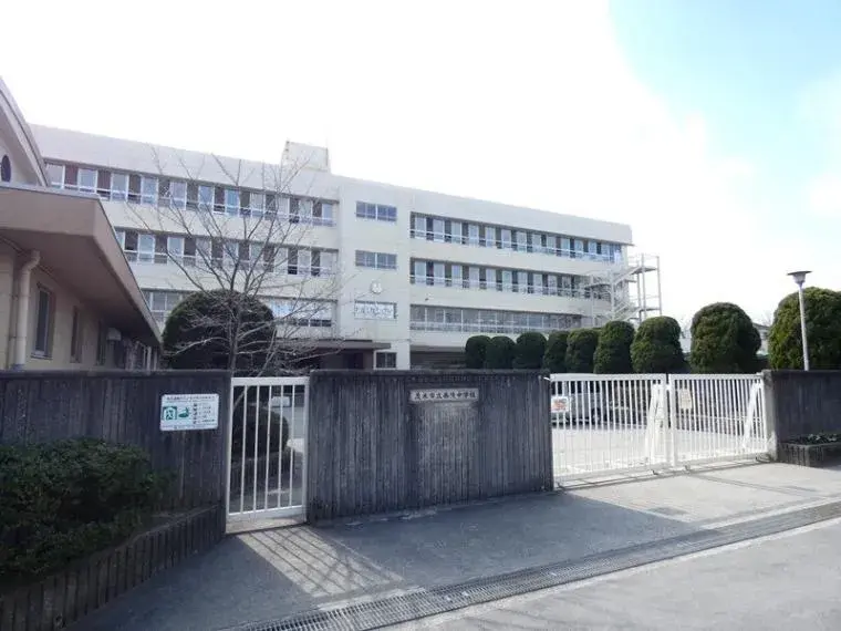 7LDK Property Ibaraki City Osaka Prefecture (29)