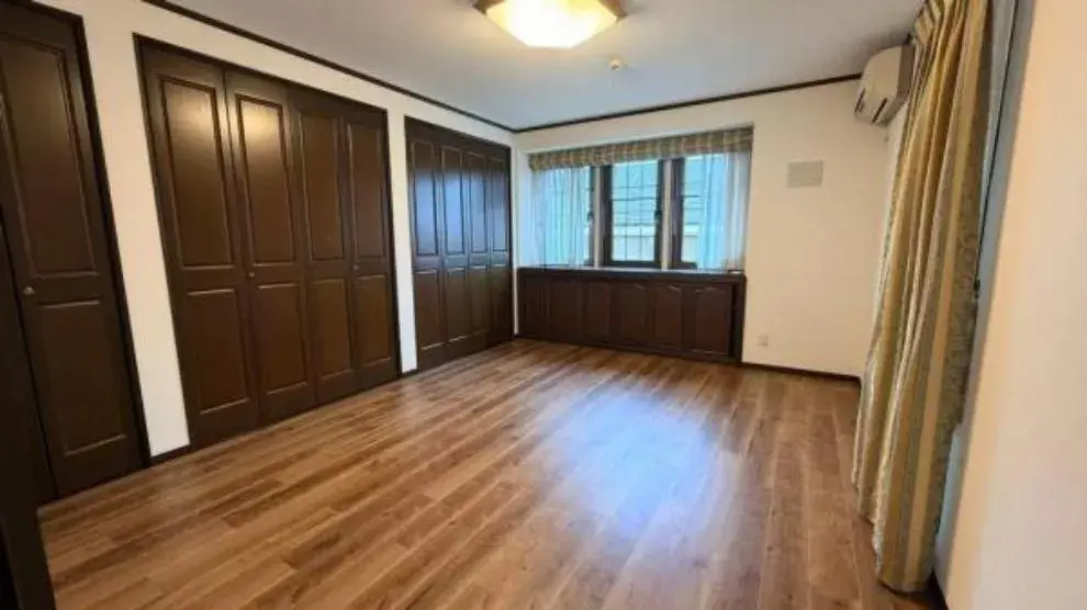 5LDK Property Toyonaka City Osaka Prefecture (9)
