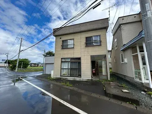 Akiya in 留萌市