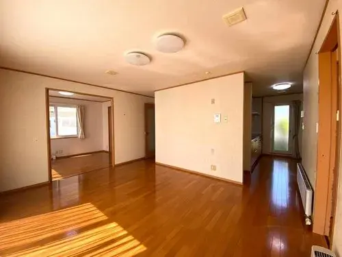 3LDK+S Property Ebetsu City Hokkaido (5)