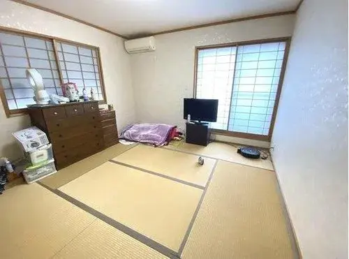 7 chambres, salon, salle à manger, cuisine, pièce de service, Ville de Mobara, Préfecture de Chiba (13)