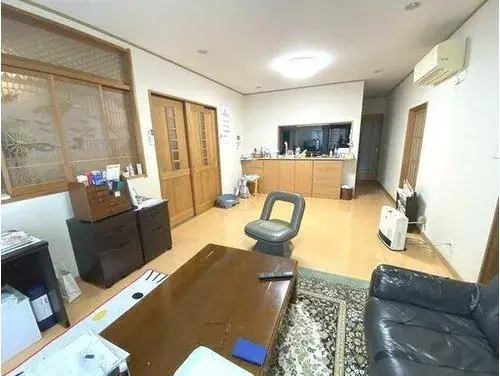 7 chambres, salon, salle à manger, cuisine, pièce de service, Ville de Mobara, Préfecture de Chiba (8)