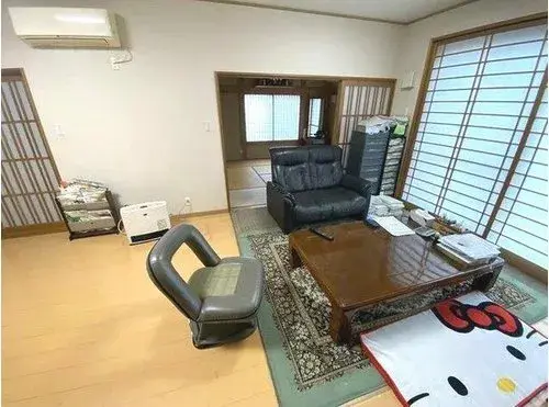 7 chambres, salon, salle à manger, cuisine, pièce de service, Ville de Mobara, Préfecture de Chiba (9)