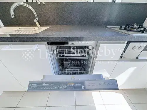 2LDK+S Property Meguro-ku Tokyo (14)
