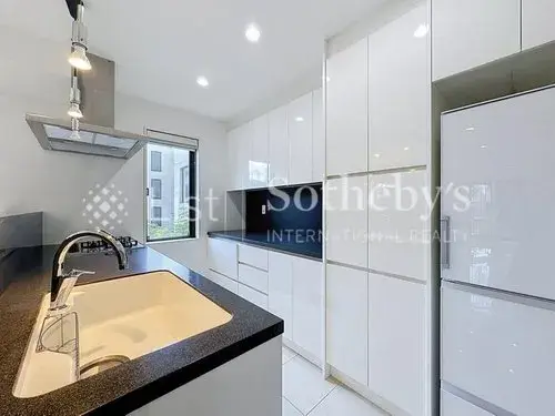 2LDK+S Property Meguro-ku Tokyo (15)