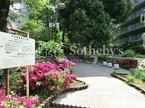 2LDK+S Property Meguro-ku Tokyo (24)