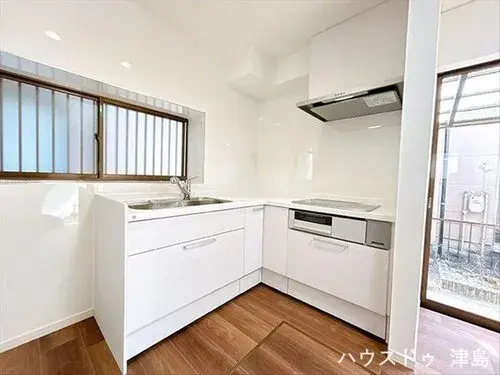 Недвижимость 4LDK, Tsushima City, Aichi Prefecture (16)