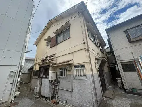 Akiya in Osaka