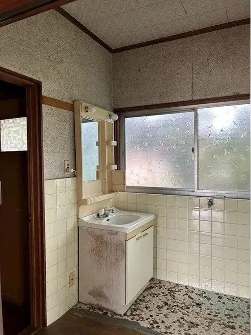 4DK Property Niihama City Ehime Prefecture (12)