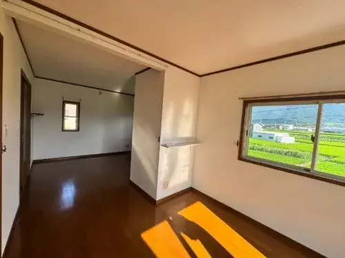 5LDK Property Shikokuchuo City Ehime Prefecture (10)
