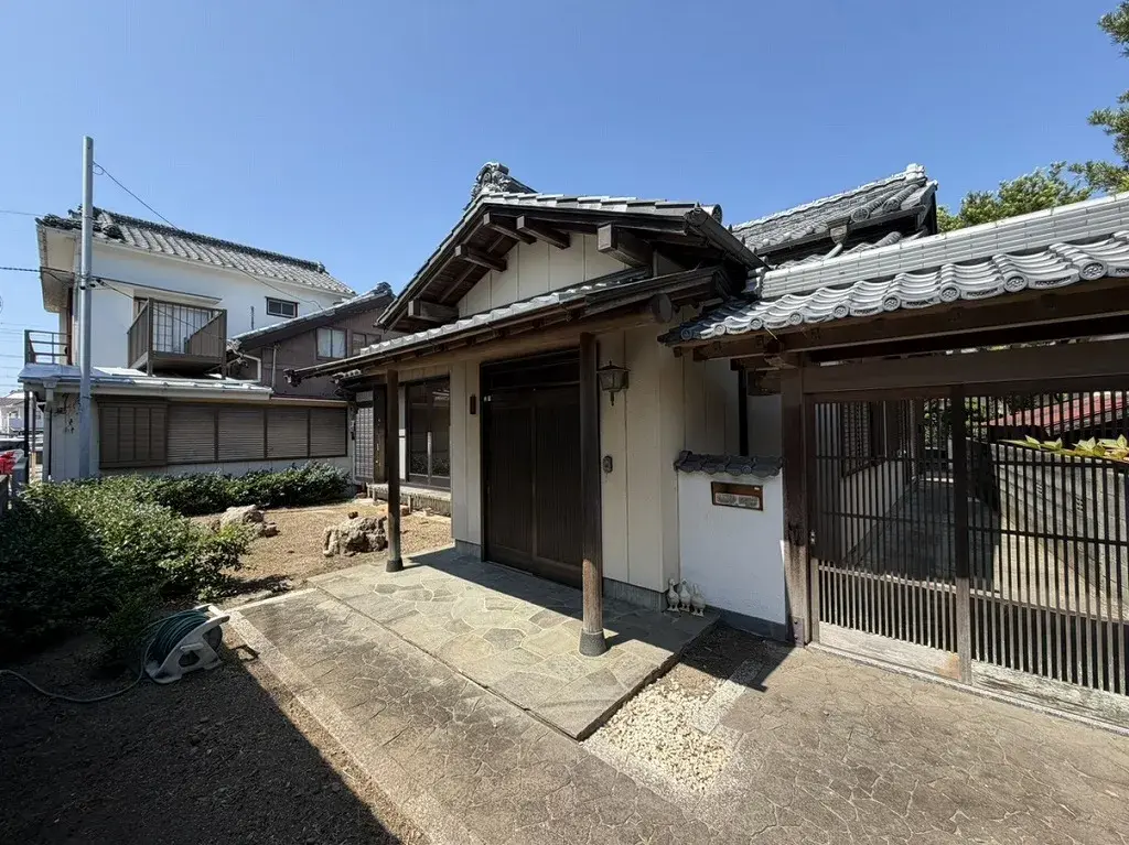 Akiya in 浜松市