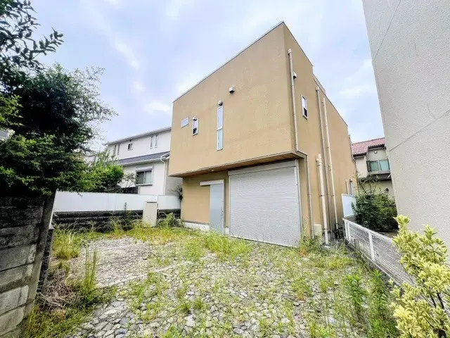 Akiya in Osaka