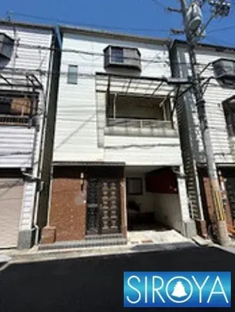 Akiya in Osaka