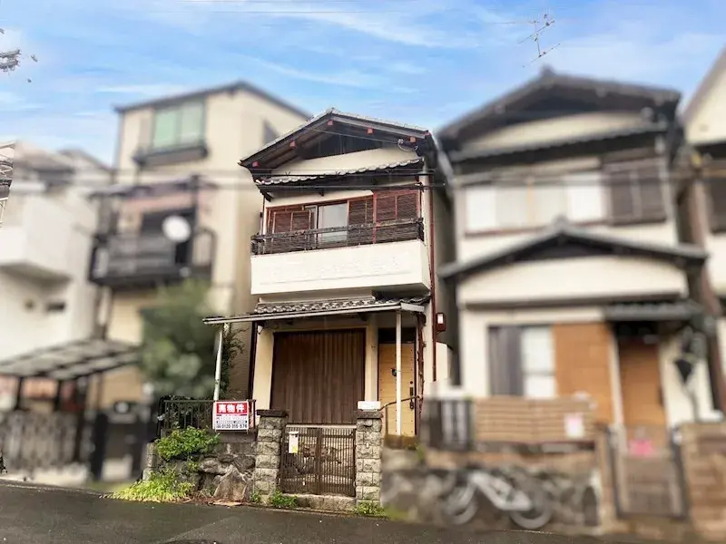 Akiya in Osaka