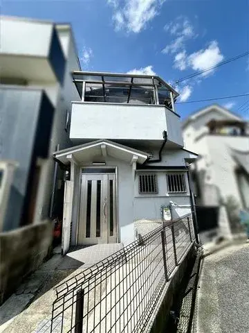 Akiya in Osaka