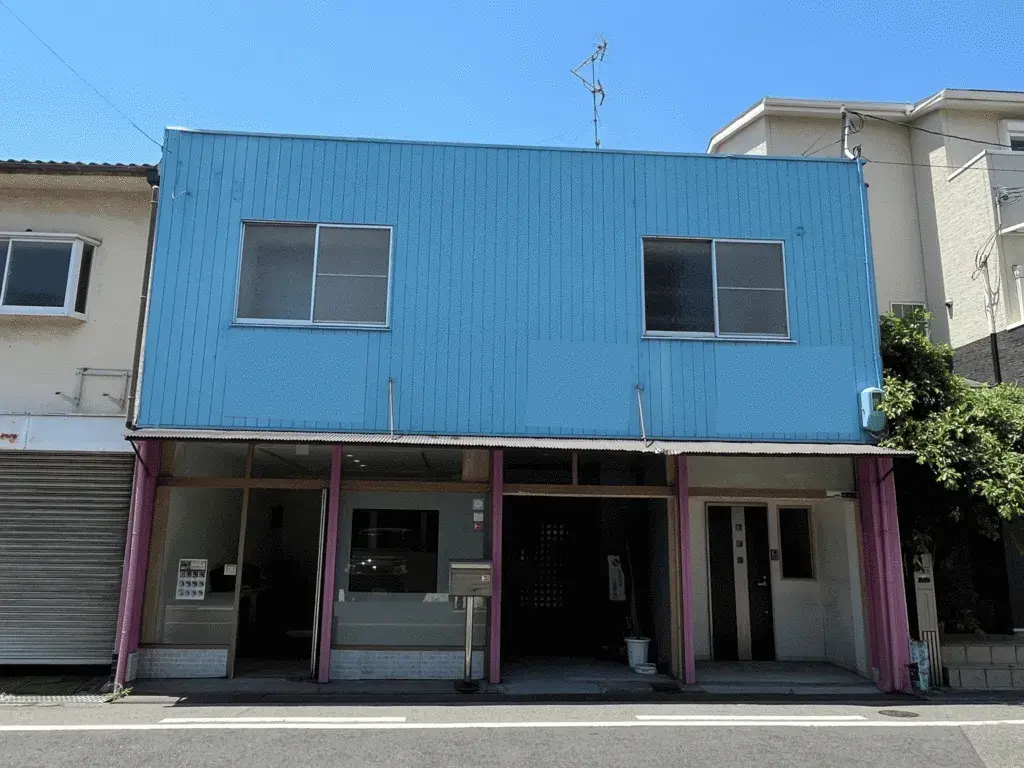 Akiya in Osaka