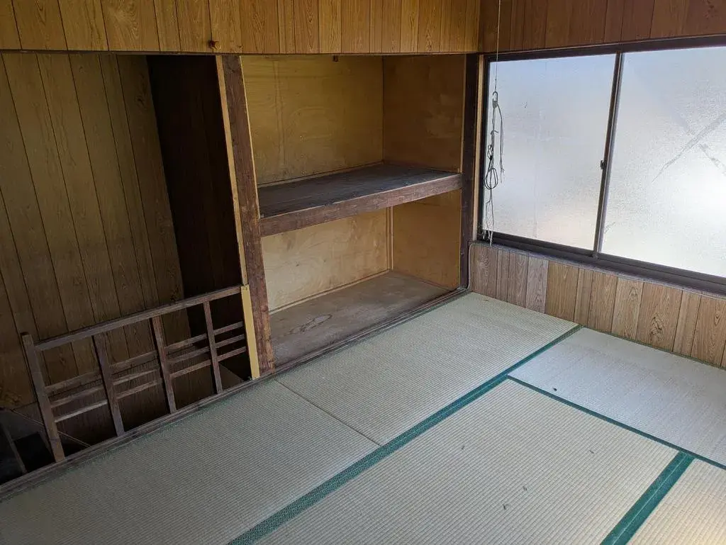 9DK Property Kure City Hiroshima Prefecture (7)