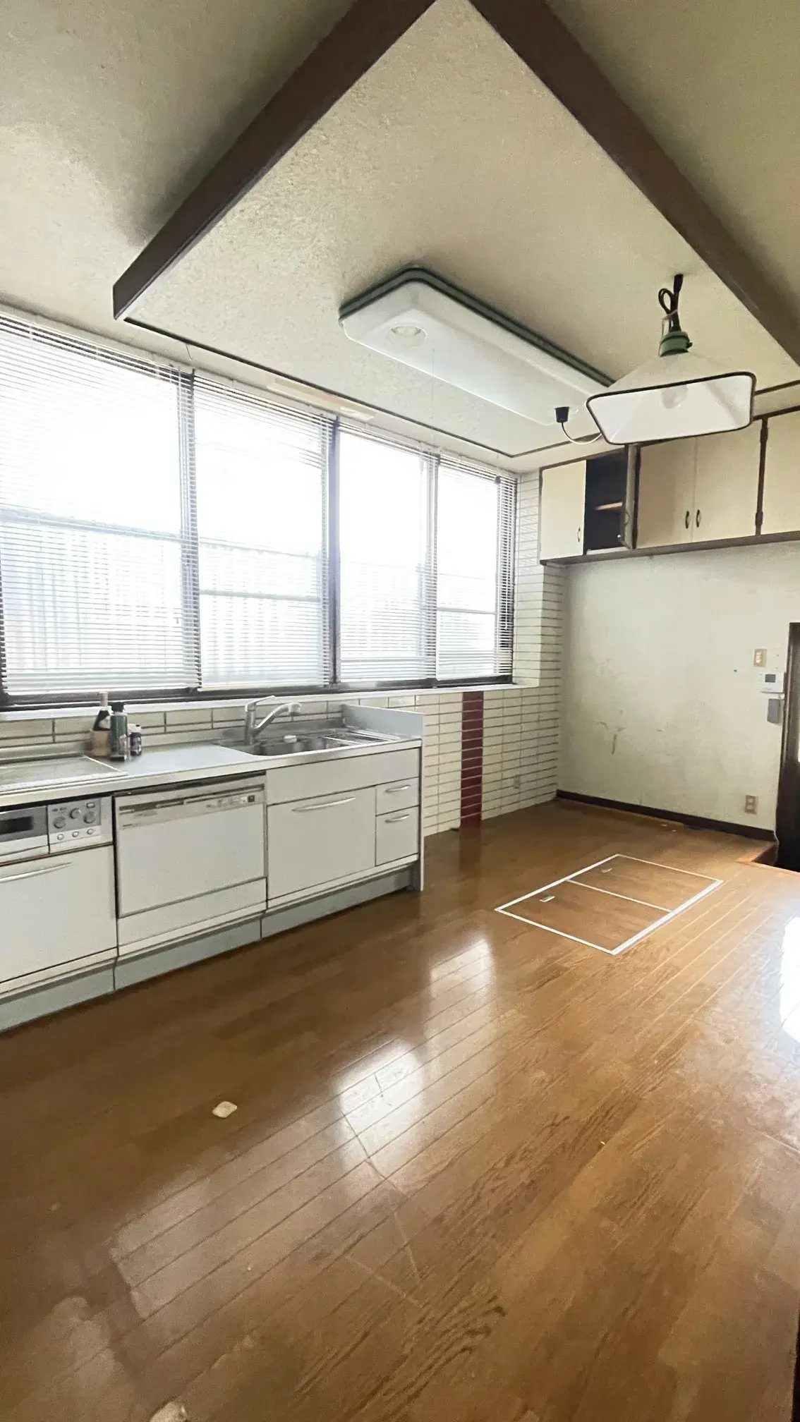 Propiedad 5LDK en la Ciudad de Shikokuchuo, Prefectura de Ehime (5)