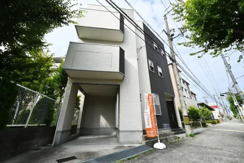 Akiya in Osaka