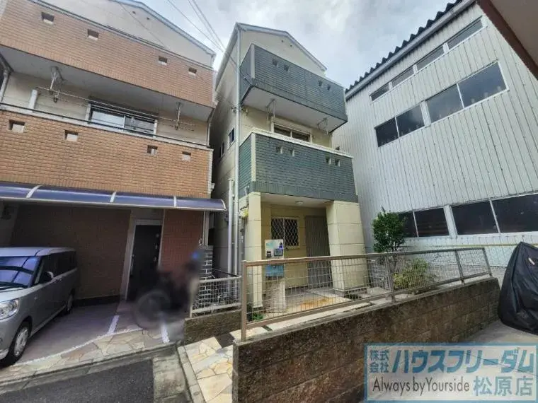 Akiya in Osaka