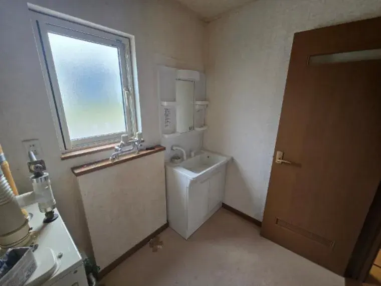 7LDK Shintoku-cho Hokkaido Property (15)