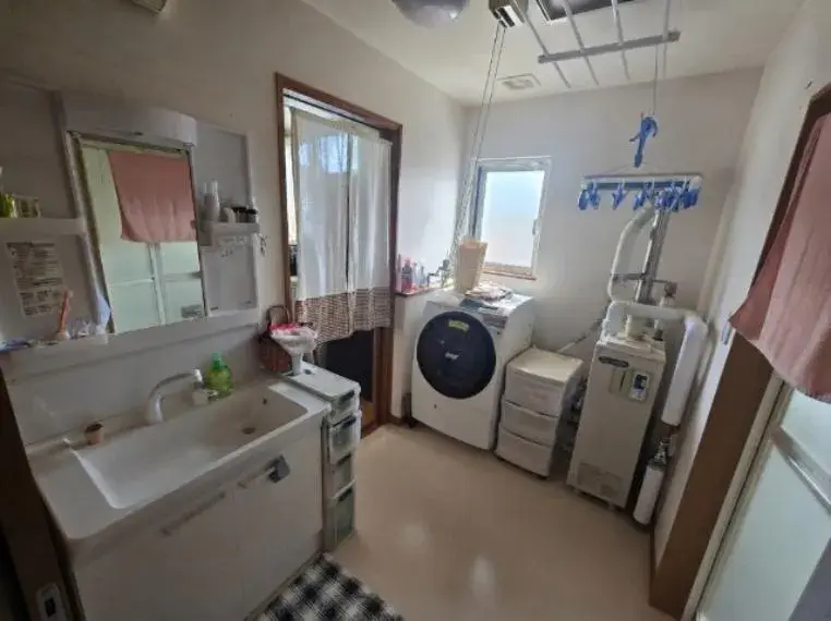 7LDK Shintoku-cho Hokkaido Property (18)
