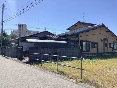 Akiya in Niigata
