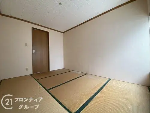 13DK Neyagawa City Osaka Prefecture Property (7)