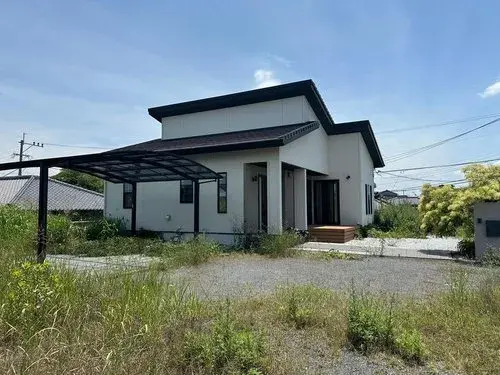 Akiya in Fukuoka
