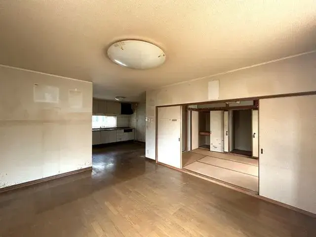 5LDK Property Hakodate City Hokkaido (4)