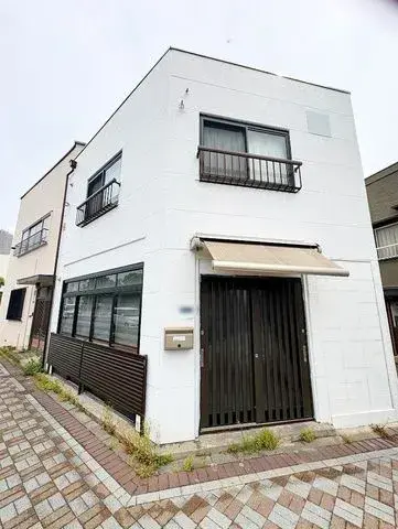 Akiya in Tokyo