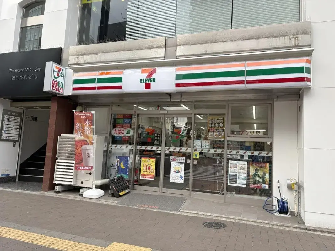 2LDK Barrio Minato Tokio (27)