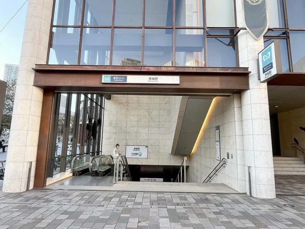 2LDK Barrio Minato Tokio (4)