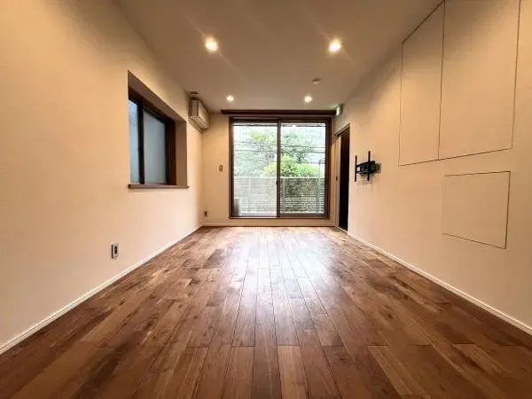 2LDK Barrio Minato Tokio (6)