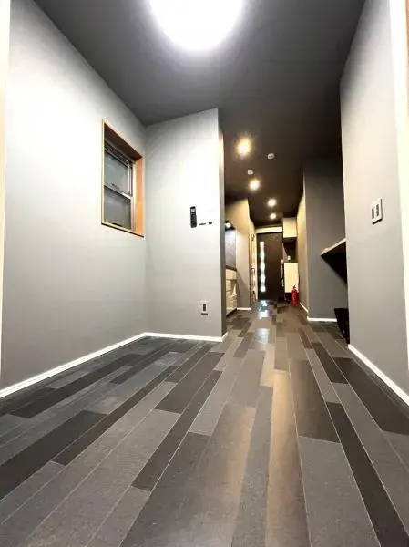 2LDK Barrio Minato Tokio (8)