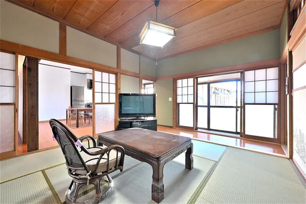 9DK Property Shibata City Niigata Prefecture (8)