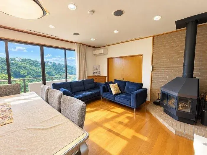 [3LDK House] Atami City Shizuoka Prefecture (2)