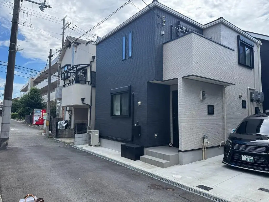Akiya in Osaka