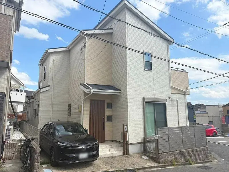 Akiya in Osaka
