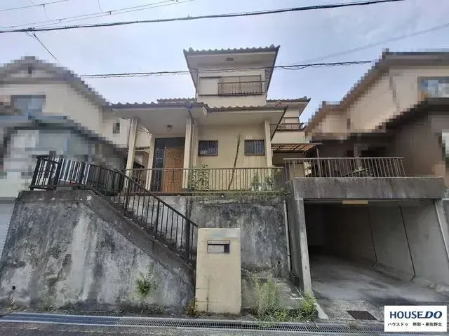 Akiya in Osaka