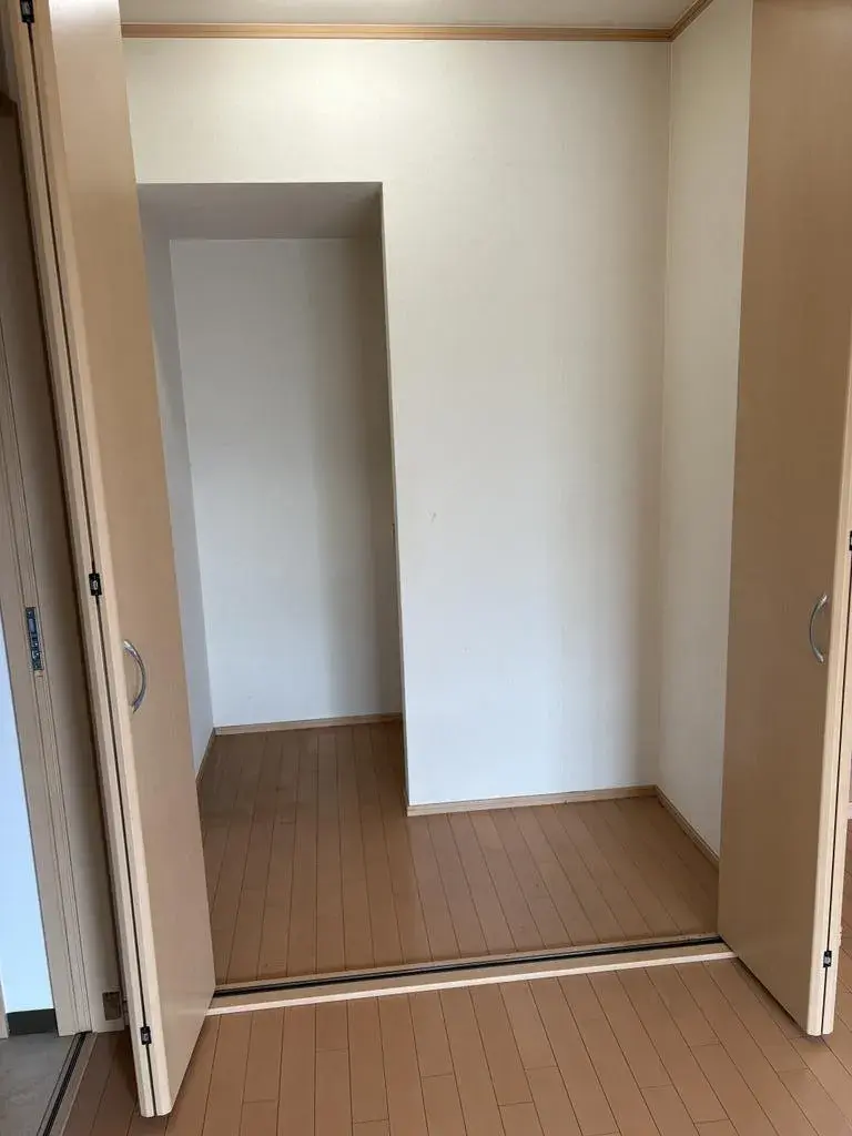 Propiedad 4SLDK en la ciudad de Iwade, Prefectura de Wakayama (7)