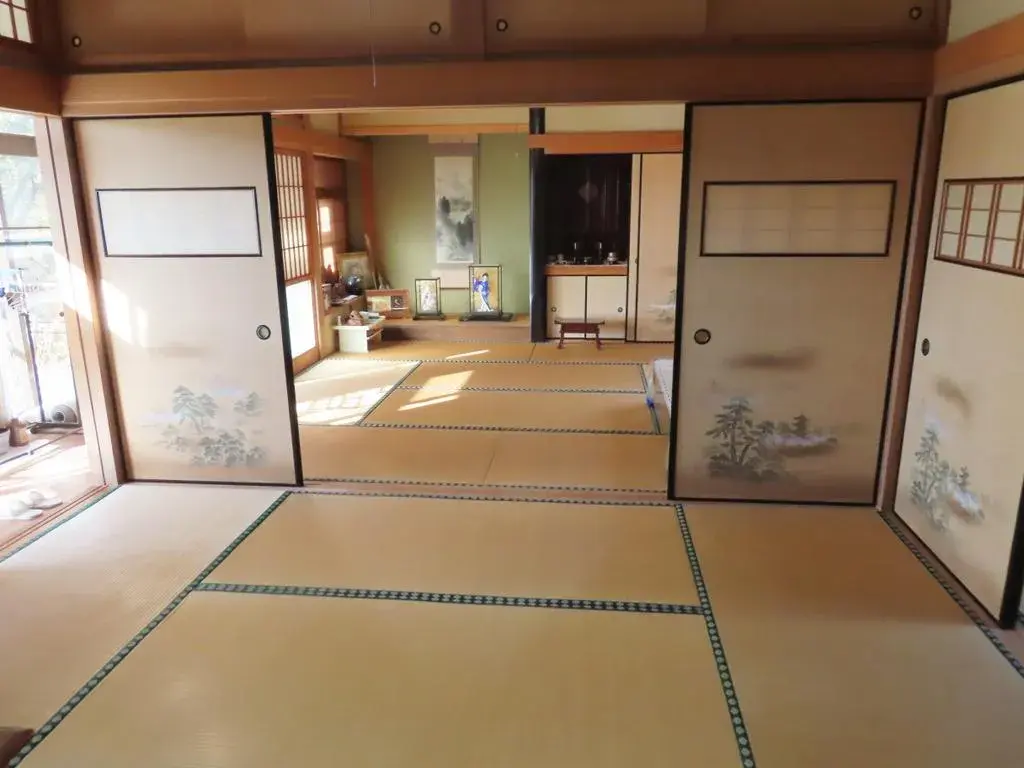 4LDK Shunan City Yamaguchi Prefecture (8)