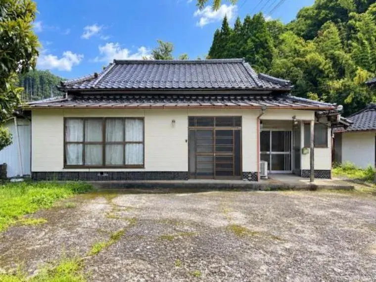 Akiya in Oita
