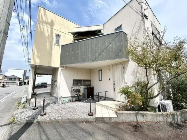 Akiya in Tokushima