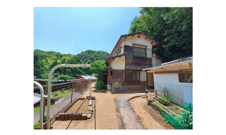 Akiya in Ehime
