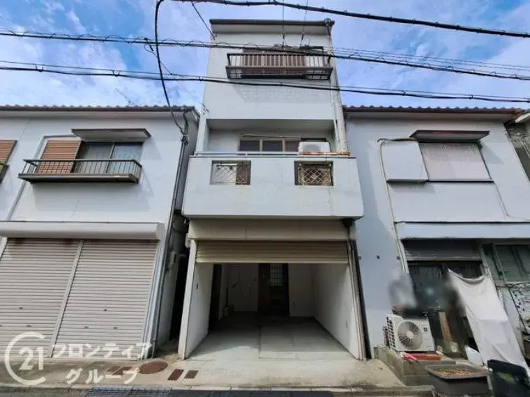 3LDK Higashiosaka City Osaka Prefecture (3)