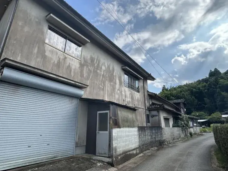 Akiya in Oita