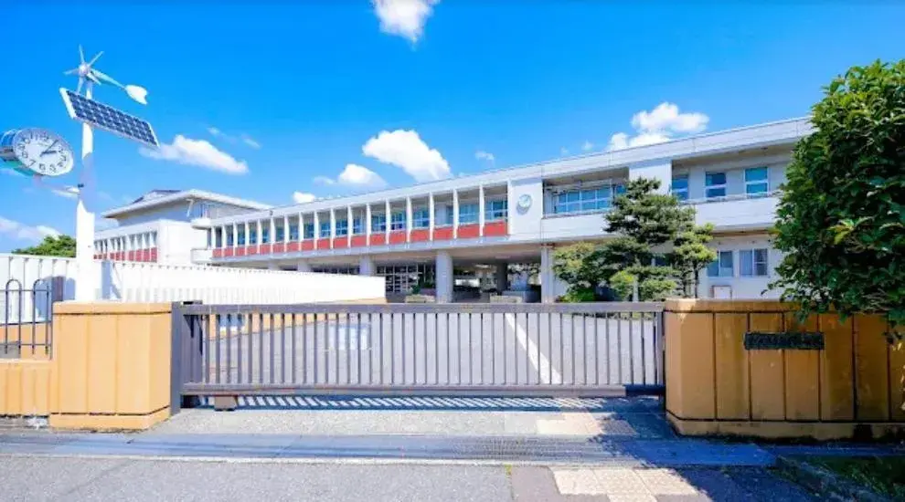 3LDK
金沢市
石川县 (32)